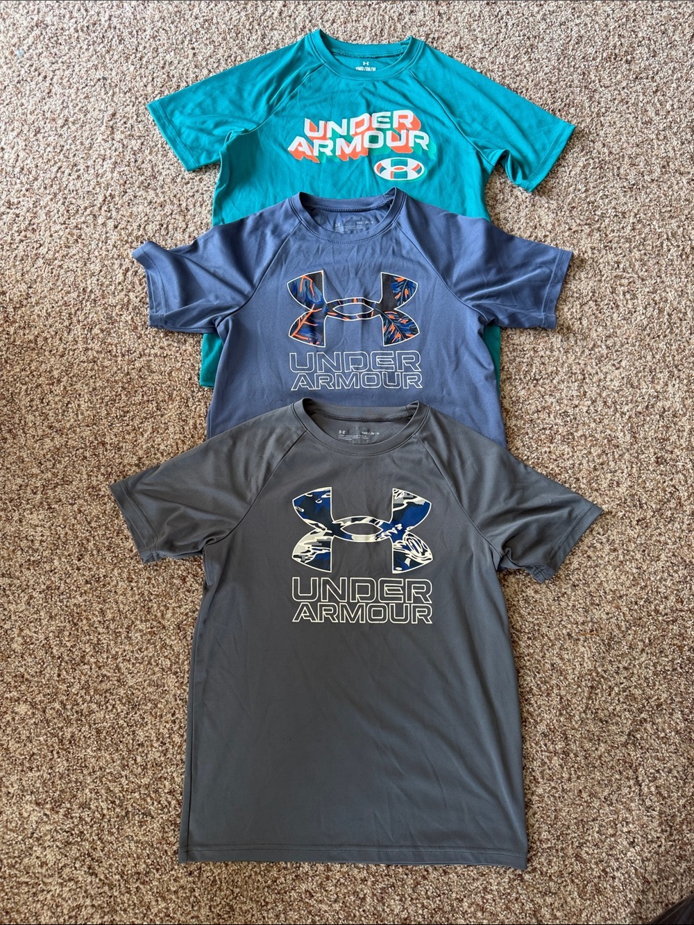 Under Armour Boys' Short Sleeve Performance Teal, Blue & Gray Graphic Tees